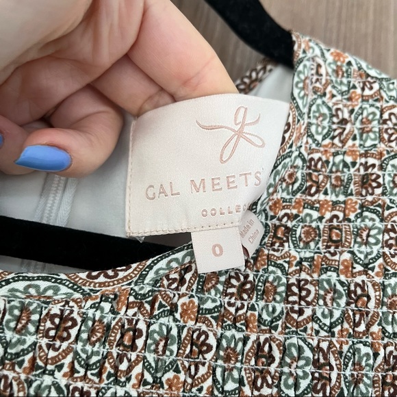 Gal Meets Glam Multicolor Patterned Dress - Picture 3 of 4